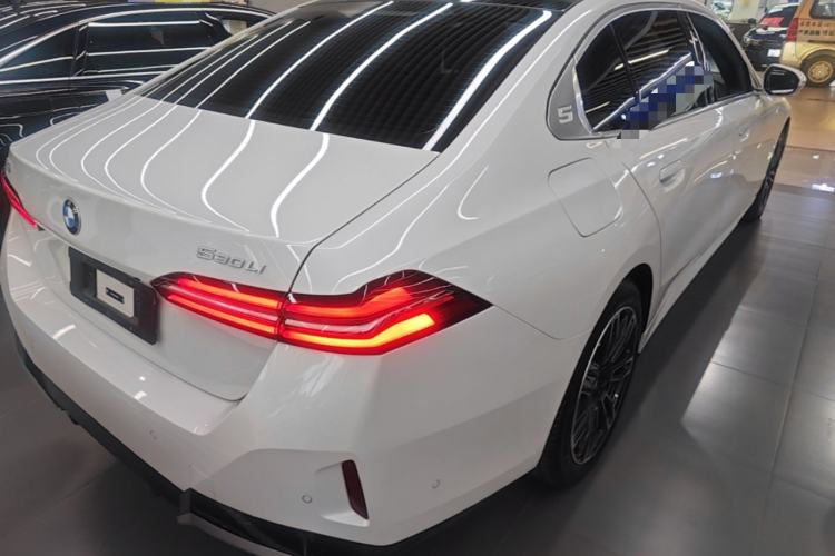 Used BMW 5 Series 2024 530Li Leading Model M Sport Package Rear Right 45 Deg