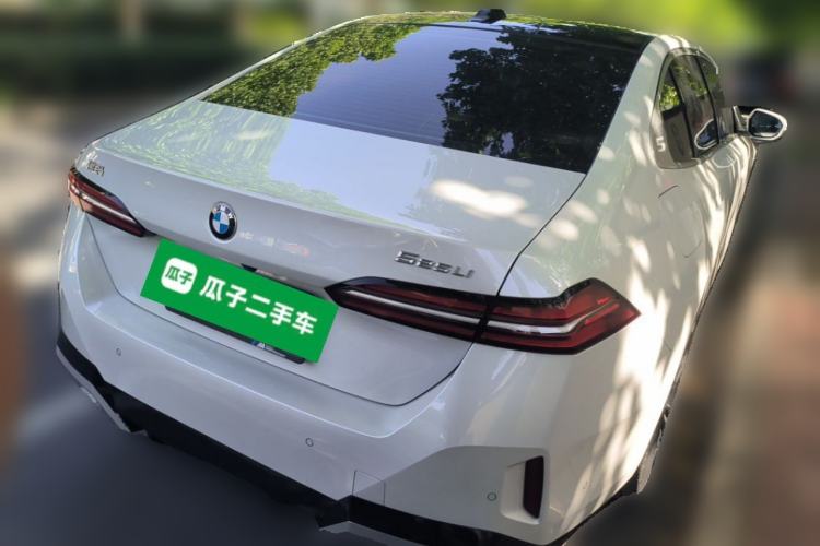 Used BMW 5 Series 2024 525Li M Sport Package Rear Right 45 Deg