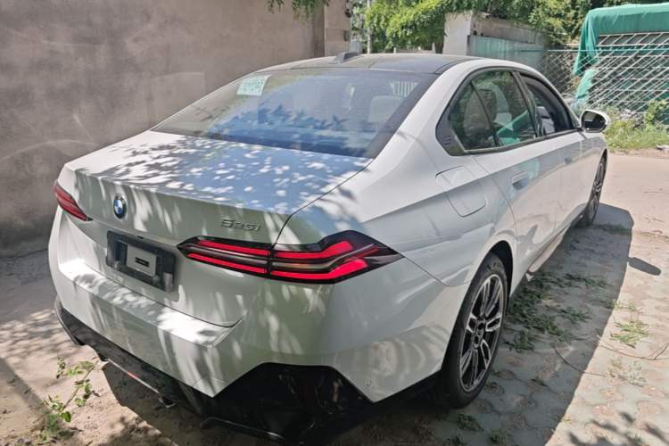 Used BMW 5 Series 2024 525i M Sport Package Rear Right 45 Deg