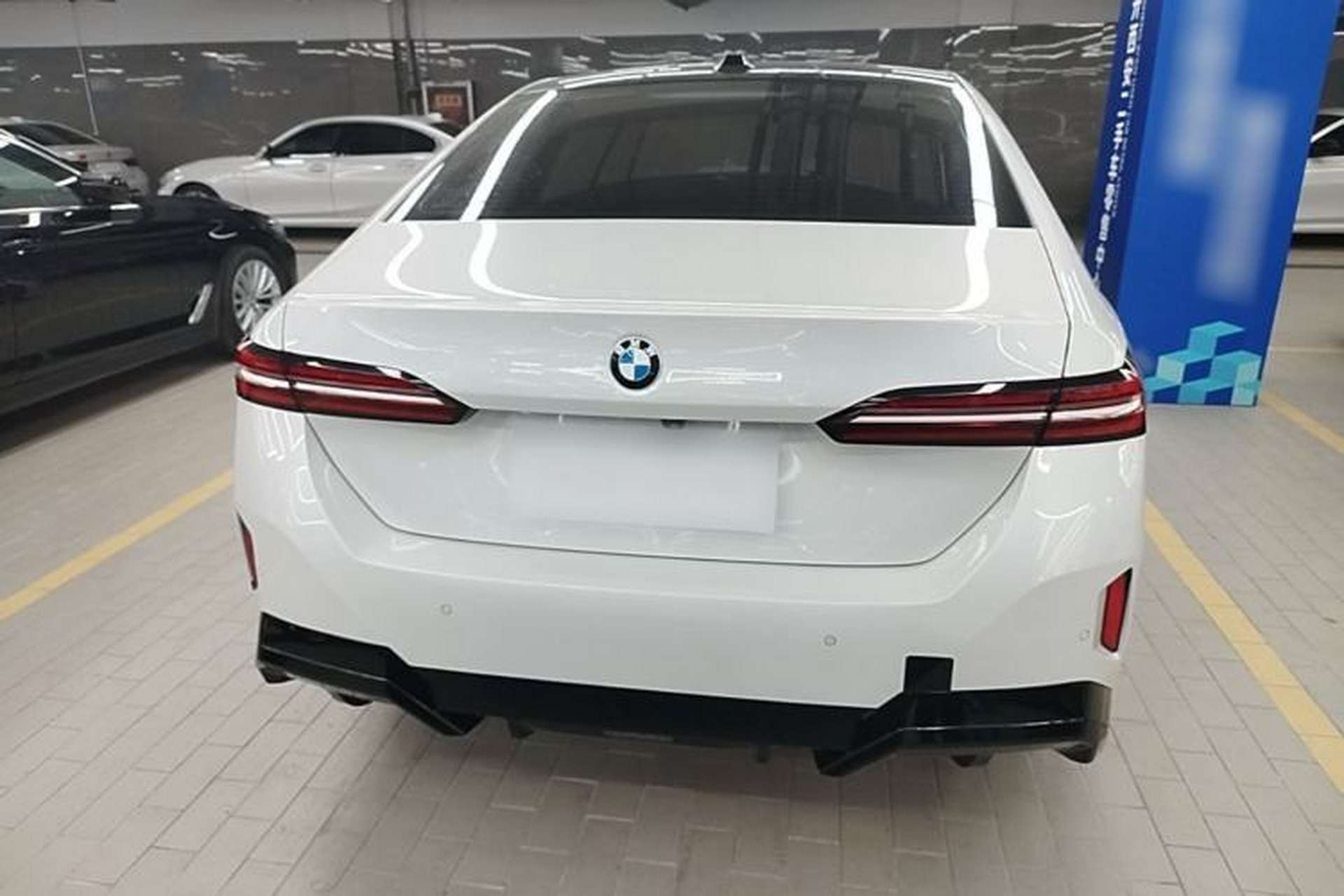 Used BMW 5 Series 2024 525Li M Sport Package Rear