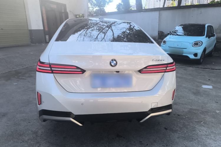 Used BMW 5 Series 2024 530Li Luxury Edition M Sport Package Rear