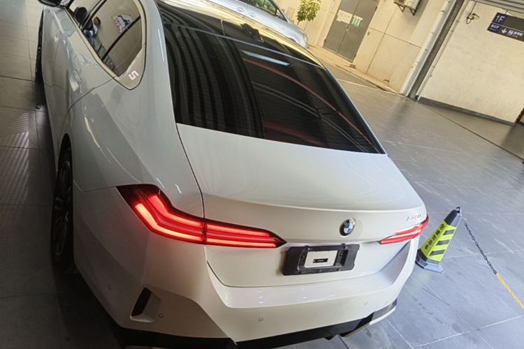 Used BMW 5 Series 2024 525Li M Sport Package Rear