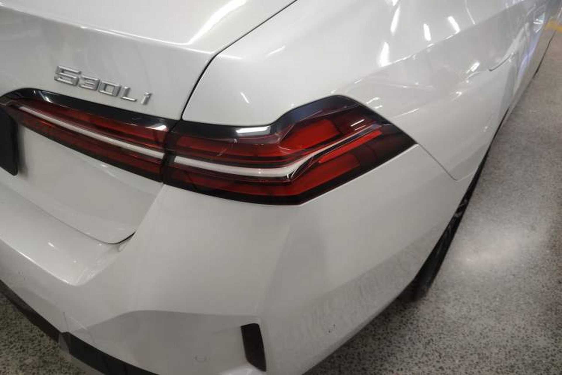 Used BMW 5 Series 2024 530Li Leading Model M Sport Package Right Rear Taillight
