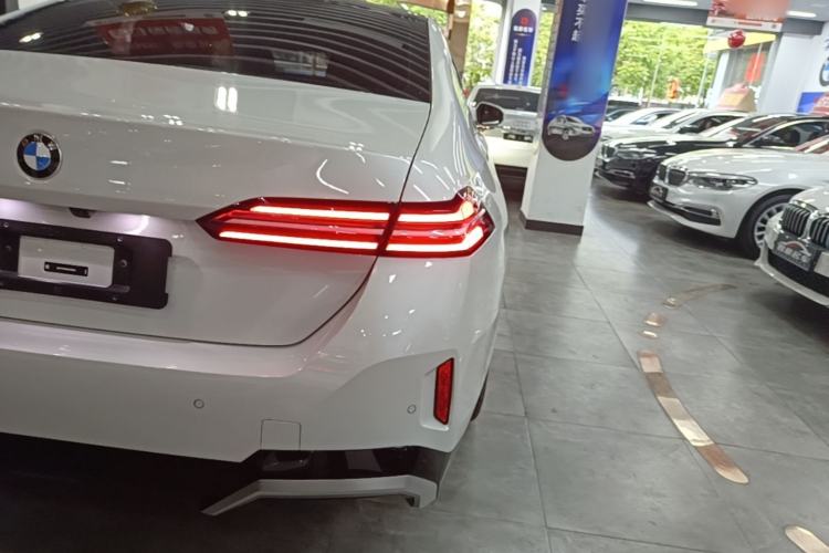 Used BMW 5 Series 2024 525Li M Sport Package Right Rear Taillight