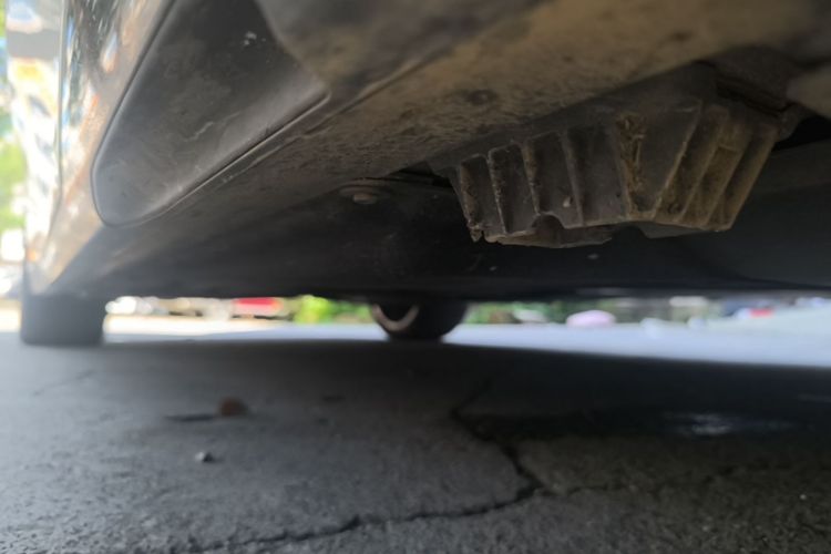 Used BMW 5 Series 2024 530Li Luxury Edition M Sport Package Right Side Sill