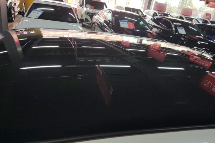Used BMW 5 Series 2024 525Li Luxury Package Roof
