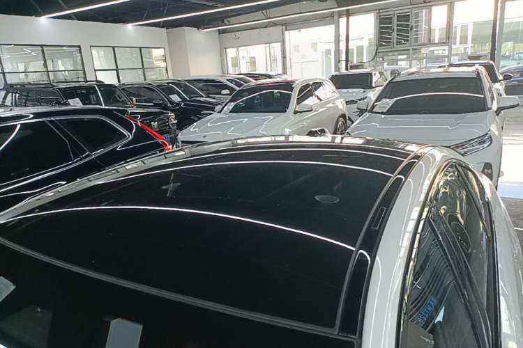 Used BMW 5 Series 2024 525i M Sport Package Roof