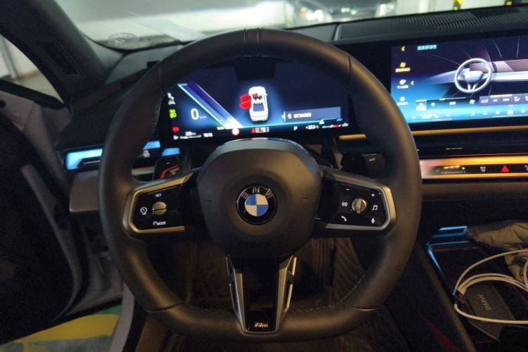 Used BMW 5 Series 2024 530Li Leading Model M Sport Package Steering Wheel