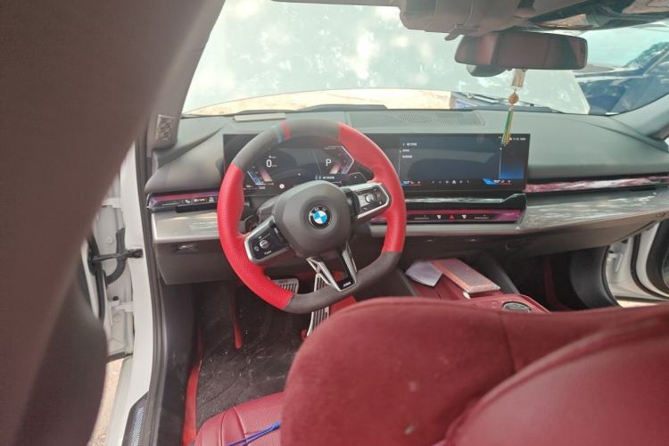 Used BMW 5 Series 2024 530Li Leading Model M Sport Package Steering Wheel