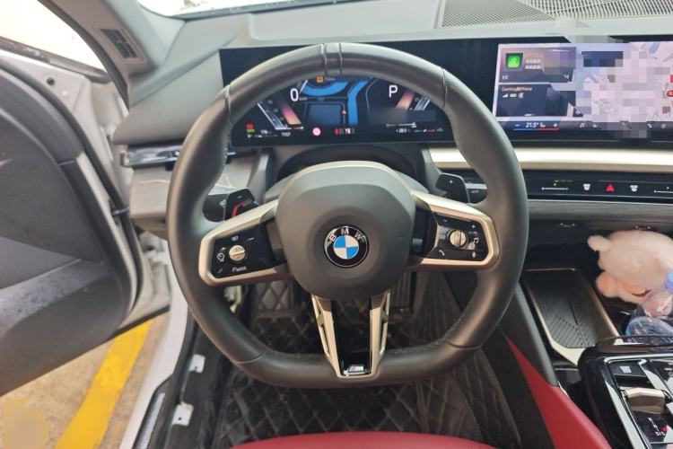 Used BMW 5 Series 2024 530Li Leading Model M Sport Package Steering Wheel