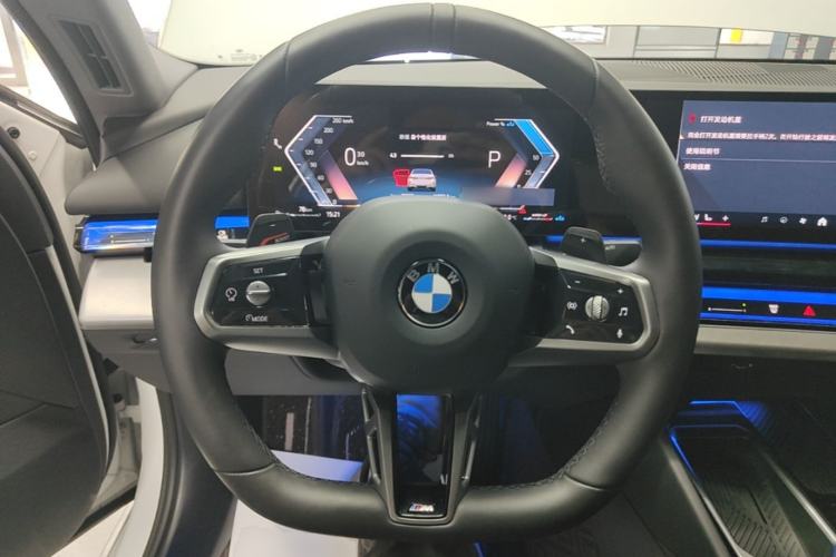 Used BMW 5 Series 2024 530Li Leading Model M Sport Package Steering Wheel