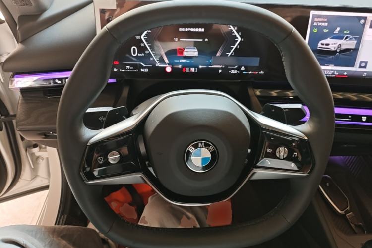 Used BMW 5 Series 2024 530Li Leading Luxury Package Steering Wheel