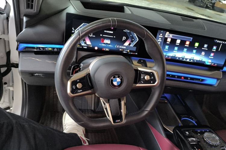 Used BMW 5 Series 2024 530Li Luxury Edition M Sport Package Steering Wheel