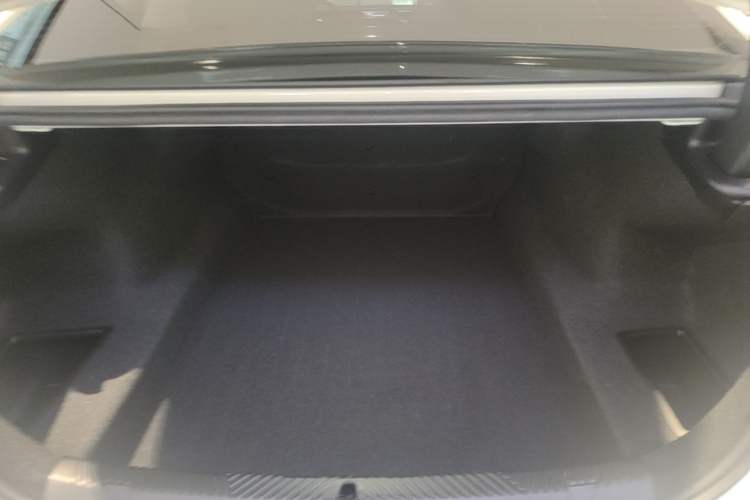 Used BMW 5 Series 2024 530Li Leading Model M Sport Package Trunk
