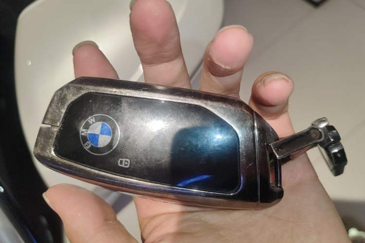 Used BMW 5 Series 2024 530Li Leading Model M Sport Package Vehicle Key