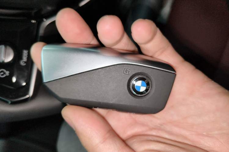 Used BMW 5 Series 2024 530Li Leading Luxury Package Vehicle Key