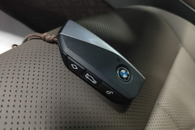 Used BMW 5 Series 2024 530Li Leading Model M Sport Package Vehicle Key