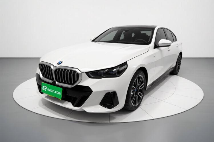 BMW 5 Series 2024 525i M Sport Package