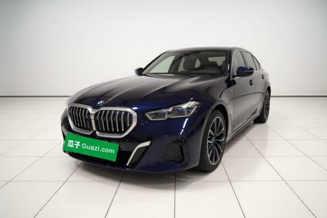 BMW 5 Series 2025 525Li M Sport Package usata