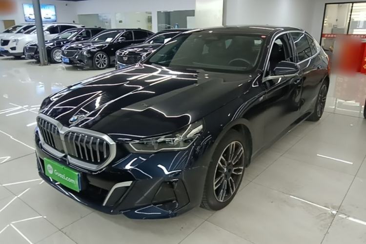 Used BMW 5 Series 2025 525Li M Sport Package Guazi used car, China used car export, Used car for sale, Used BMW cars, Cheapest cars for sale