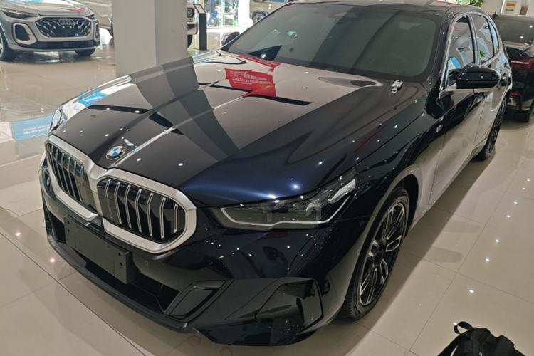 Used BMW 5 Series 2025 525Li M Sport Package Guazi used car, China used car export, Used car for sale, Used  cars, Cheapest cars for sale