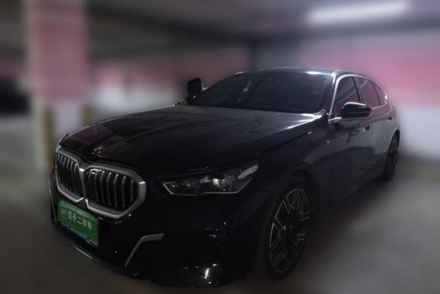 Used BMW 5 Series 2025 530Li Luxury Edition M Sport Package