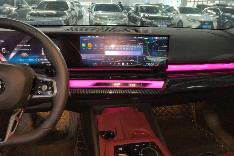 Used BMW 5 Series 2025 525Li M Sport Package Audio And AC Panel