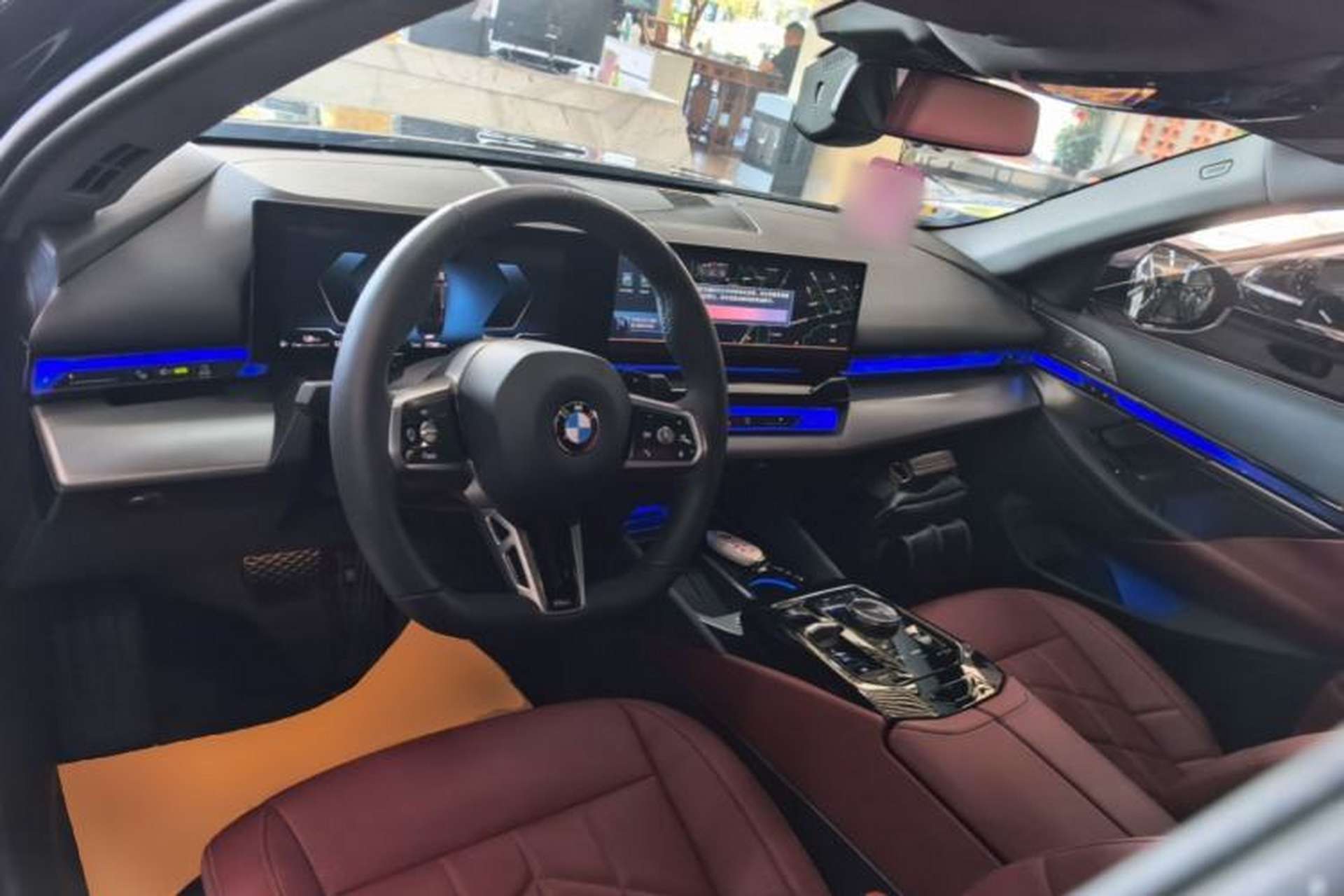 Used BMW 5 Series 2025 530Li Leading Model M Sport Package Center Console
