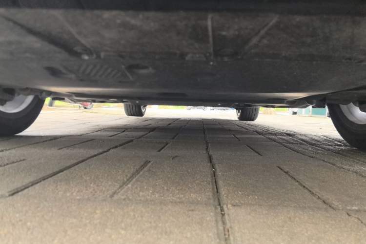 Used BMW 5 Series 2025 525Li M Sport Package Chassis Front