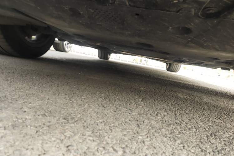 Used BMW 5 Series 2025 530Li Leading Model M Sport Package Chassis Front