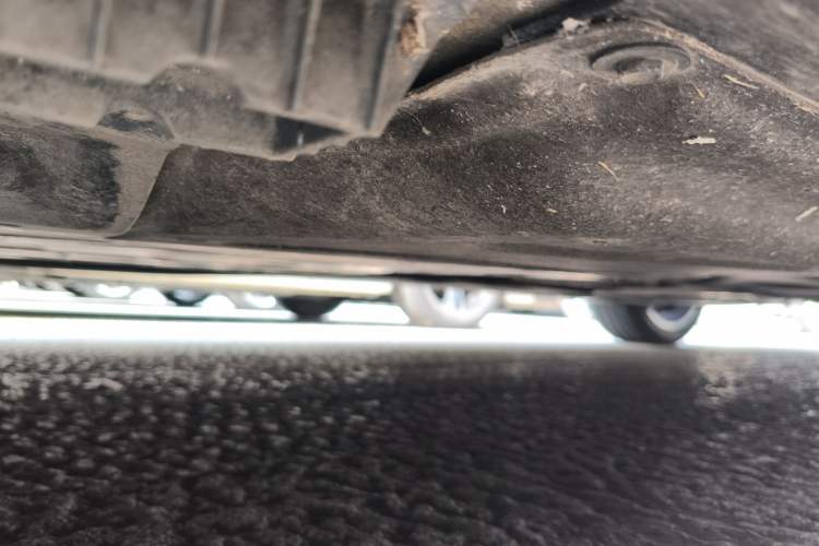 Used BMW 5 Series 2025 525Li M Sport Package Chassis Front Left