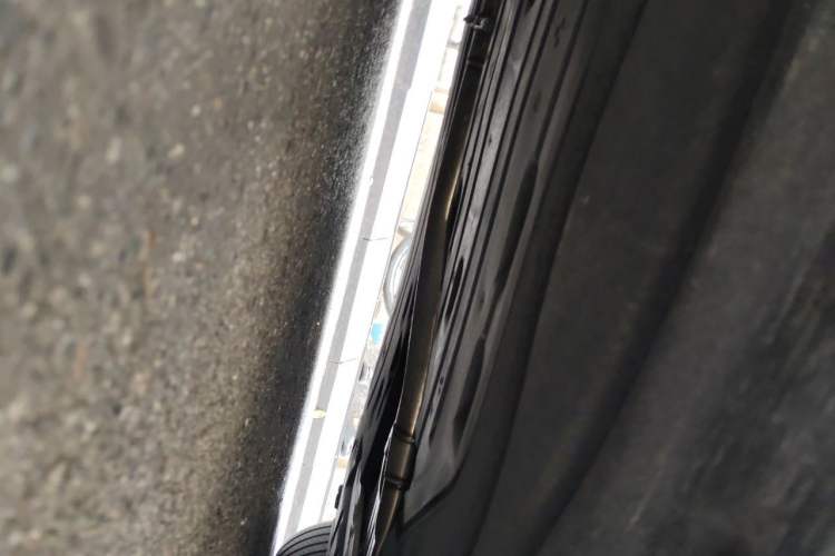 Used BMW 5 Series 2025 530Li Leading Model M Sport Package Chassis Front Left