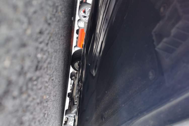 Used BMW 5 Series 2025 530Li Leading Model M Sport Package Chassis Front Left