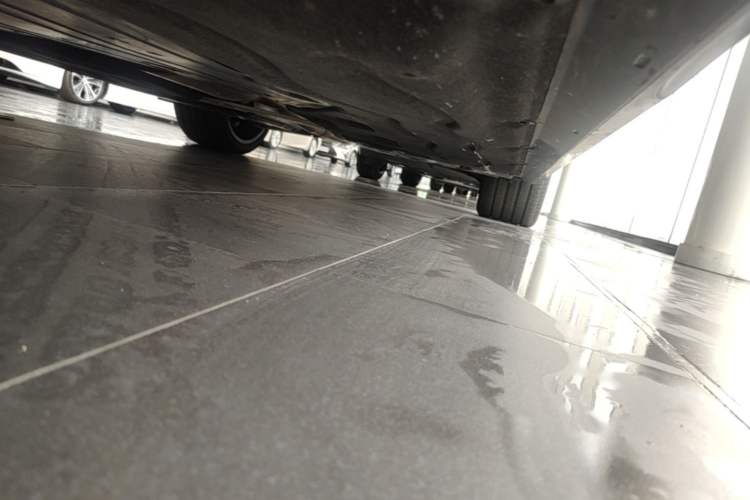 Used BMW 5 Series 2025 530Li Luxury Edition M Sport Package Chassis Front Left