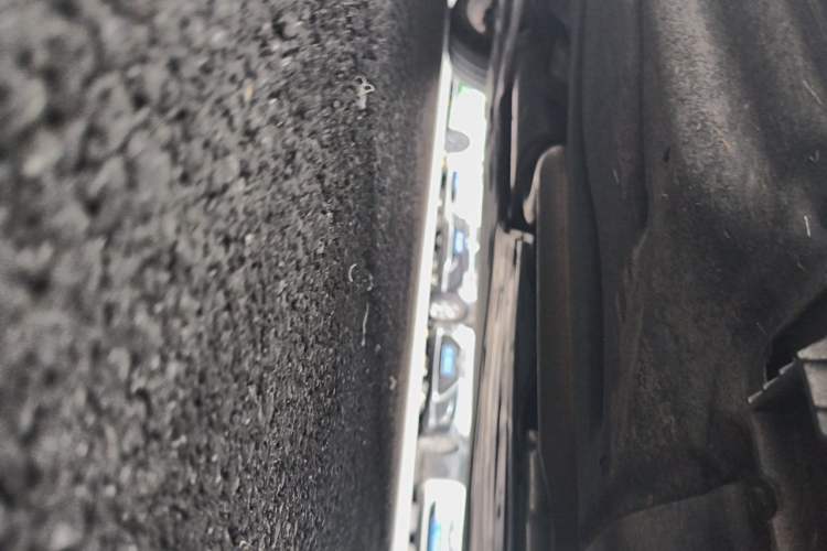Used BMW 5 Series 2025 530Li Leading Model M Sport Package Chassis Front Right