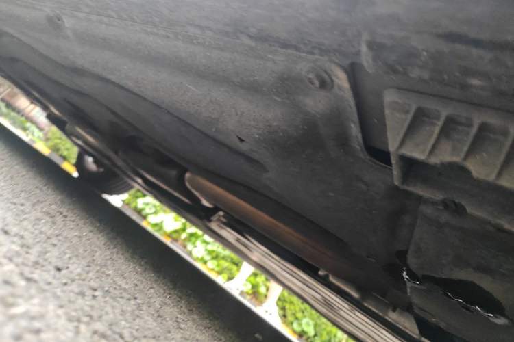 Used BMW 5 Series 2025 530Li Leading Model M Sport Package Chassis Front Right