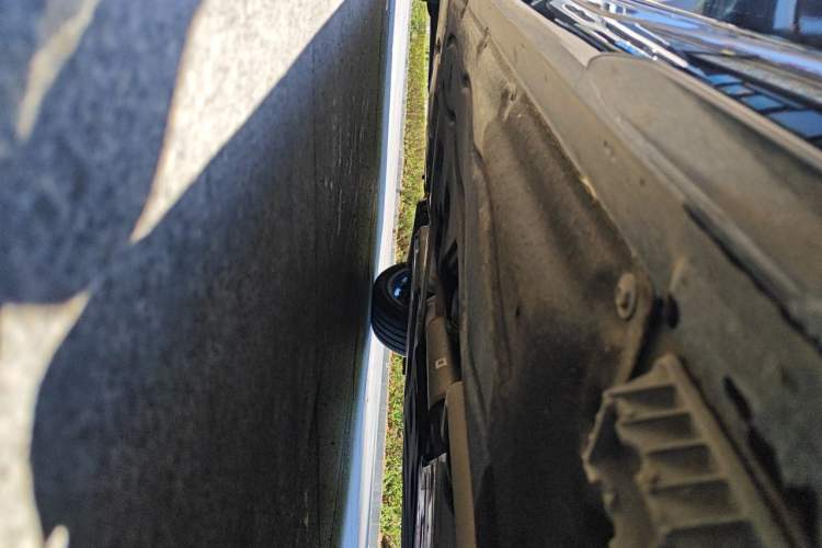 Used BMW 5 Series 2025 525Li M Sport Package Chassis Front Right