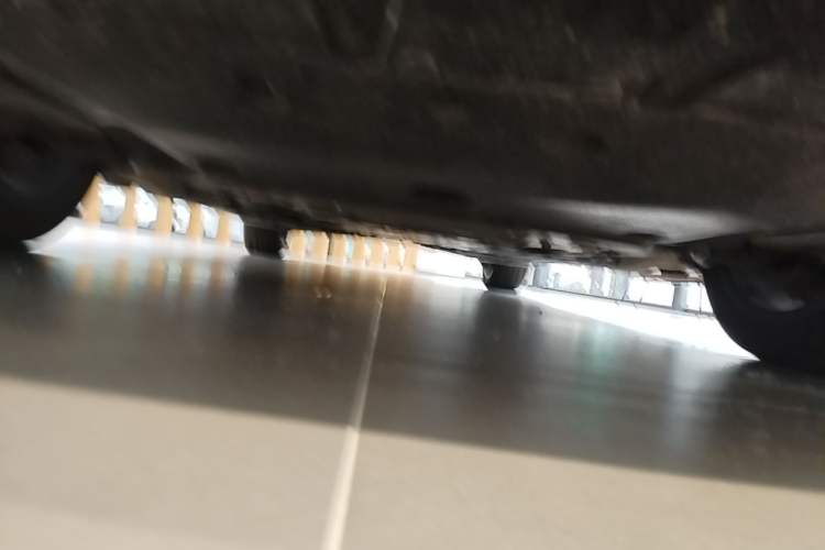 Used BMW 5 Series 2025 530Li Leading Model M Sport Package Chassis Front