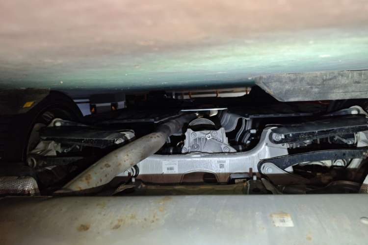 Used BMW 5 Series 2025 530Li Luxury Edition M Sport Package Chassis Rear