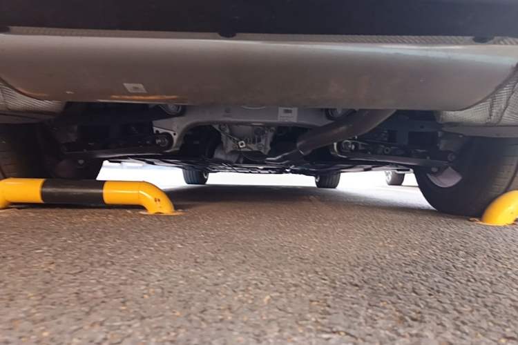 Used BMW 5 Series 2025 525Li M Sport Package Chassis Rear