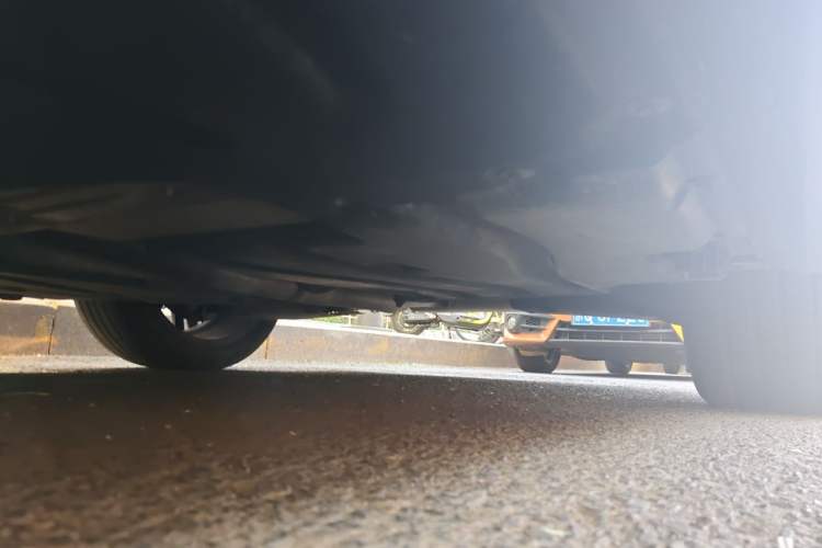 Used BMW 5 Series 2025 530Li Leading Model M Sport Package Chassis Rear Left
