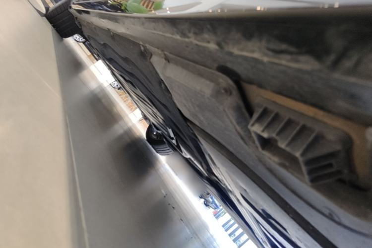 Used BMW 5 Series 2025 530Li Luxury Edition M Sport Package Chassis Rear Left