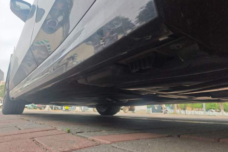 Used BMW 5 Series 2025 530Li Luxury Edition Premium Package Chassis Rear Left