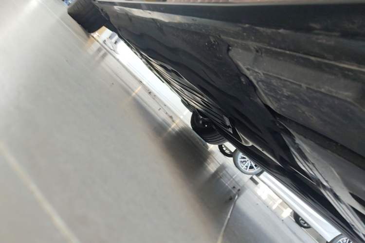Used BMW 5 Series 2025 530Li Luxury Edition M Sport Package Chassis Rear Left