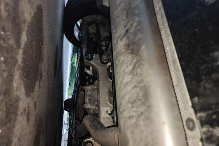 Used BMW 5 Series 2025 530Li Leading Model M Sport Package Chassis Rear