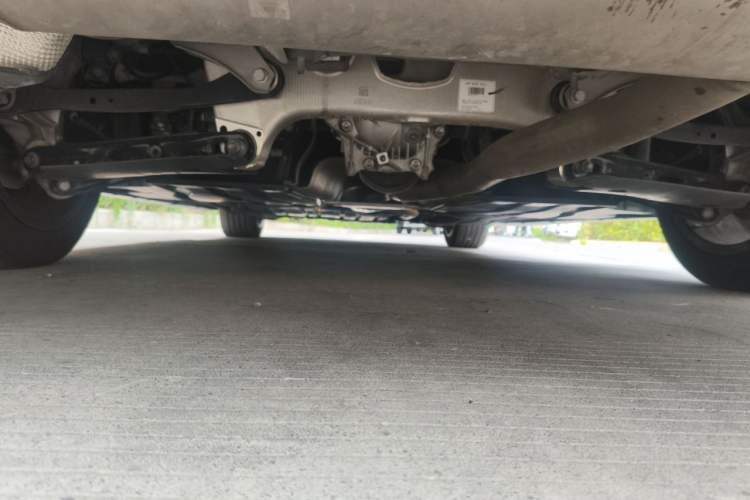 Used BMW 5 Series 2025 530Li Leading Model M Sport Package Chassis Rear