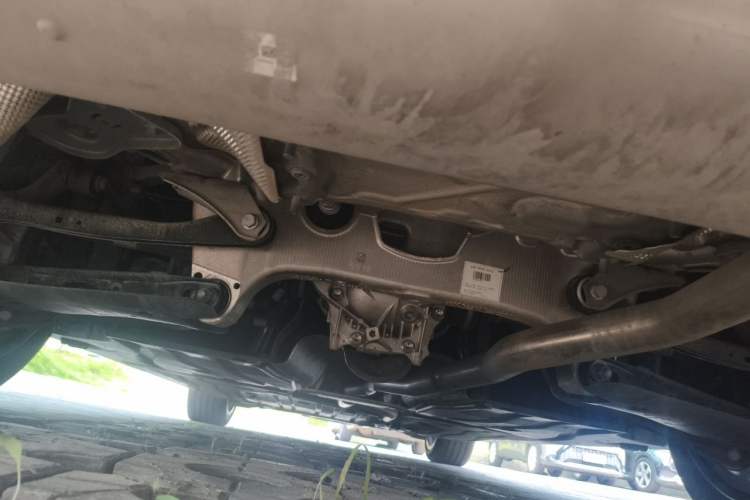 Used BMW 5 Series 2025 525Li M Sport Package Chassis Rear
