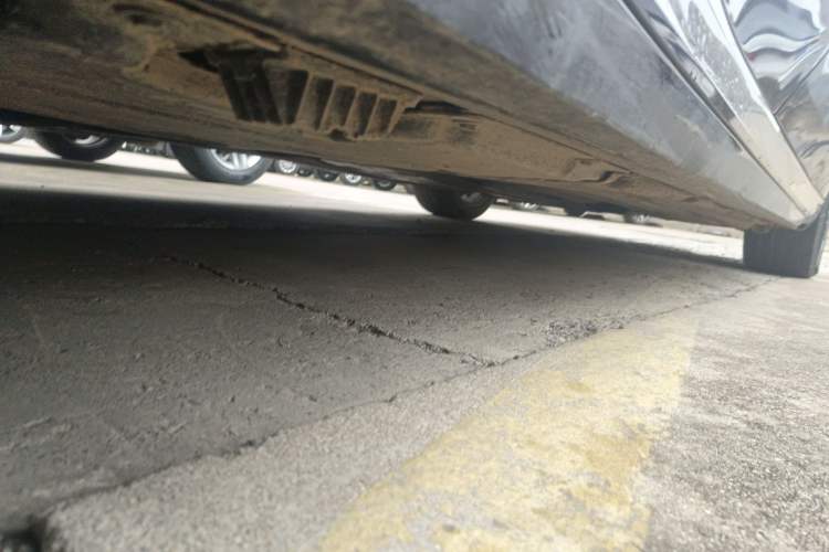 Used BMW 5 Series 2025 530Li Leading Model M Sport Package Chassis Rear Right