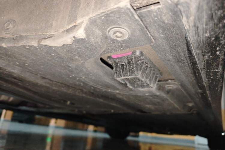 Used BMW 5 Series 2025 530Li Leading Model M Sport Package Chassis Rear Right