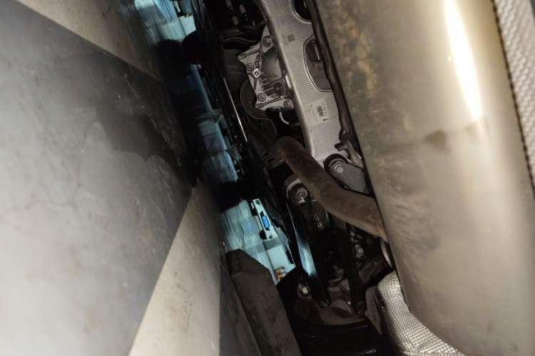 Used BMW 5 Series 2025 525Li M Sport Package Chassis Rear